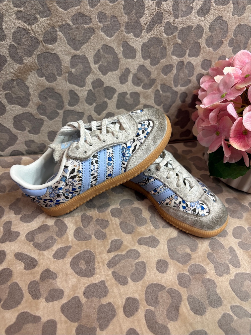 adidas Kids Floral Sneakers in Light Blue and Silver